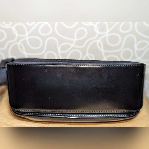 Kate Spade Sam Icon East-West Medium Crossbody EUC - Picture 9 of 14